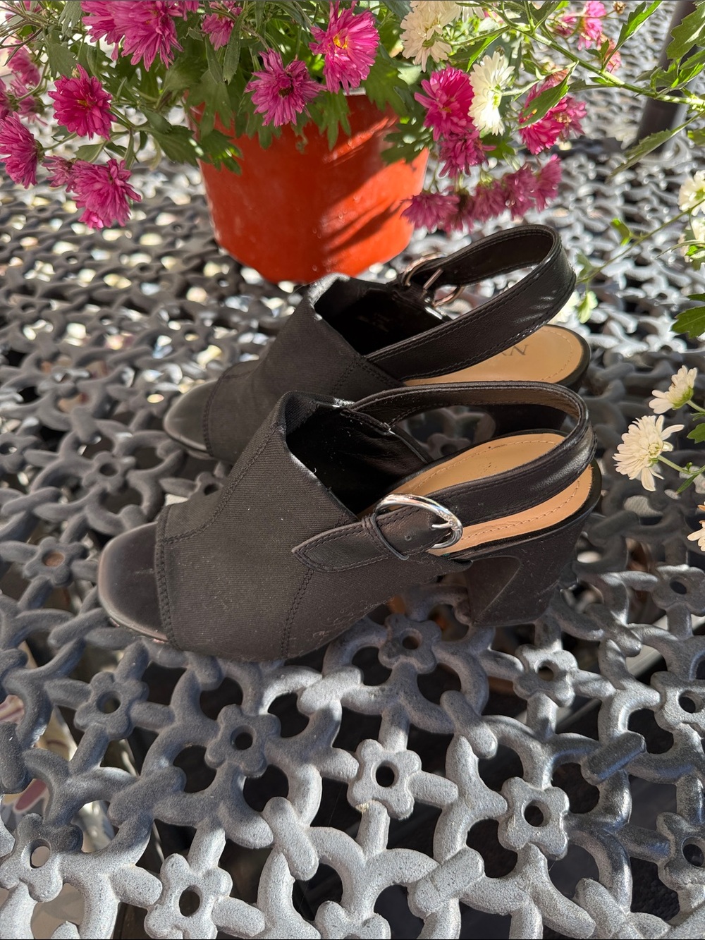 Transition Black sandal shoes